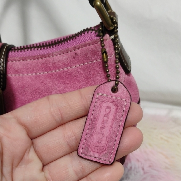 Authentic Coach Vintage Y2K Pink Suede Leather Mini Bag W Brush & Bags - Picture 2 of 15